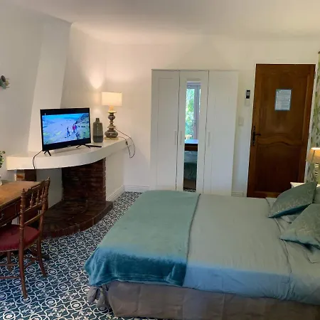 Bleue - Les Pins Bed & Breakfast Port Vendres
