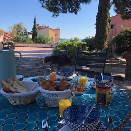 فندق مبيت وإفطار Bleue - Les Pins 3*