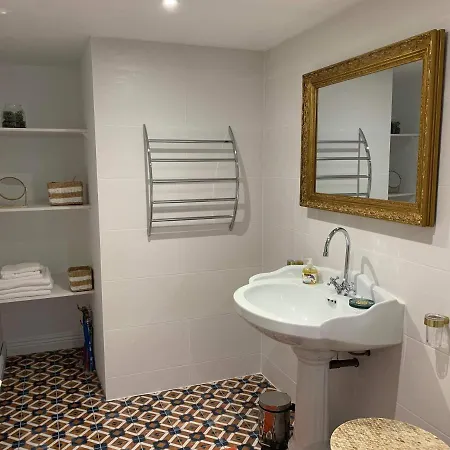 B&B Bleue - Les Pins 포르방드르