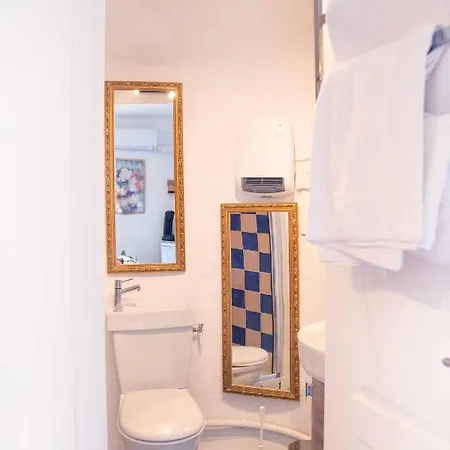 Bleue - Les Pins B&B 포르방드르
