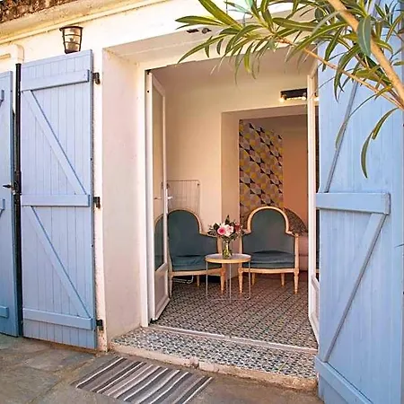 Bleue - Les Pins